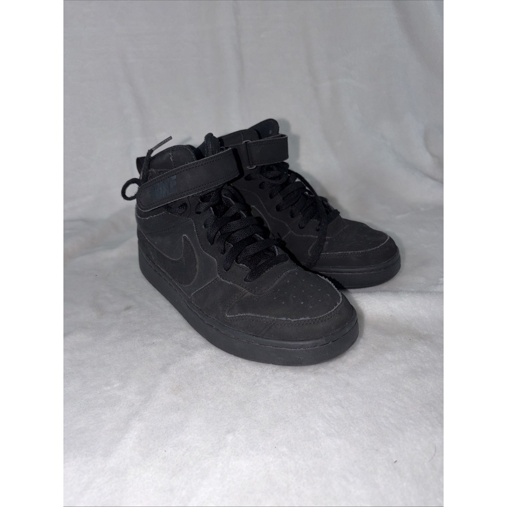 Nike Sneakers Youth‎ 7Y Black Court Borough Mid 2 GS Athletic Shoes CW5867-001